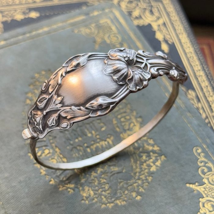 🔥LAST DAY 54% OFF✨Handmade Sterling Spoon Bangle - Crafted from Authentic Vintage Silverware