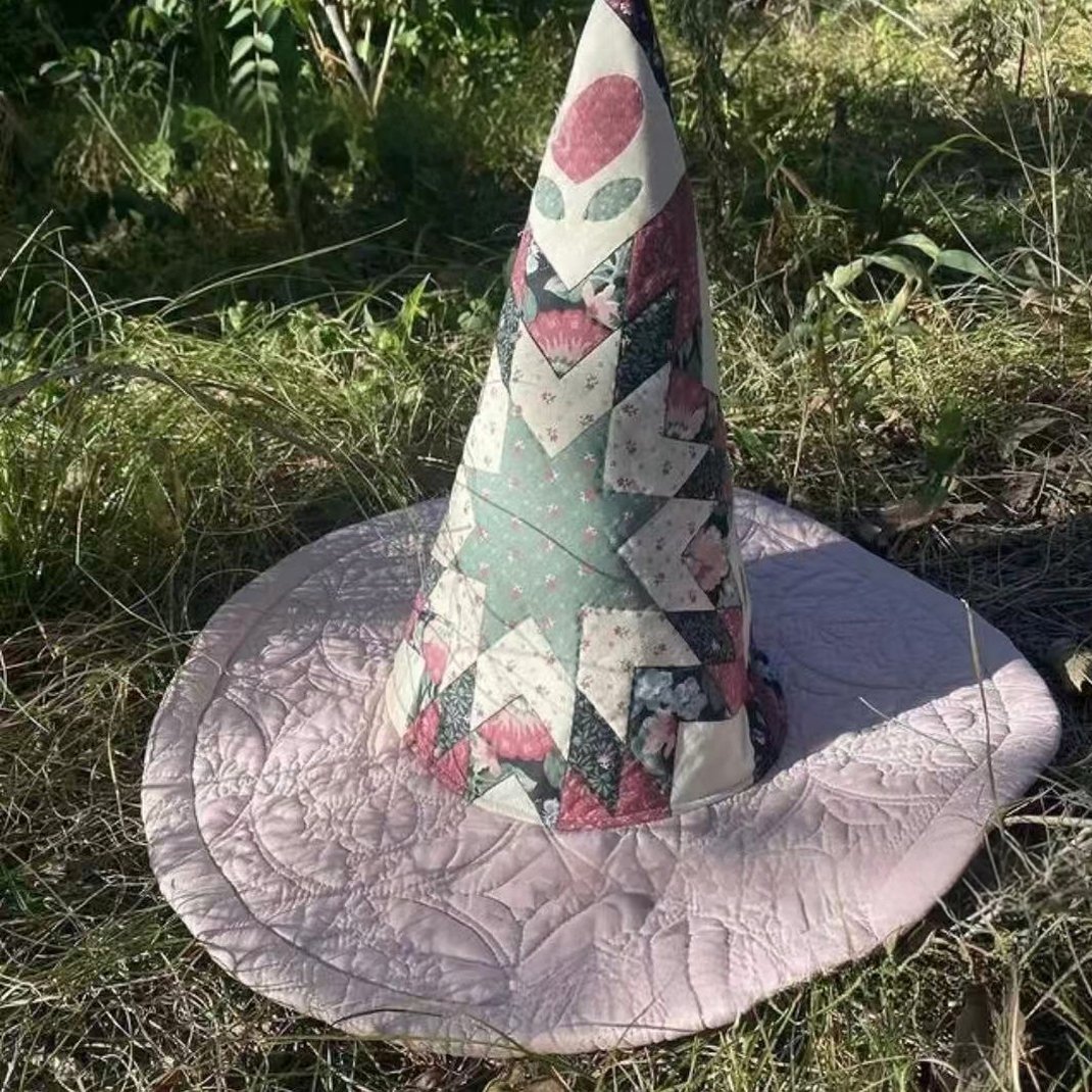 🔥Last Day 49% OFF - Handcrafted Quilted Witch Hat – Unique Folk Art for Halloween & Vintage Looks