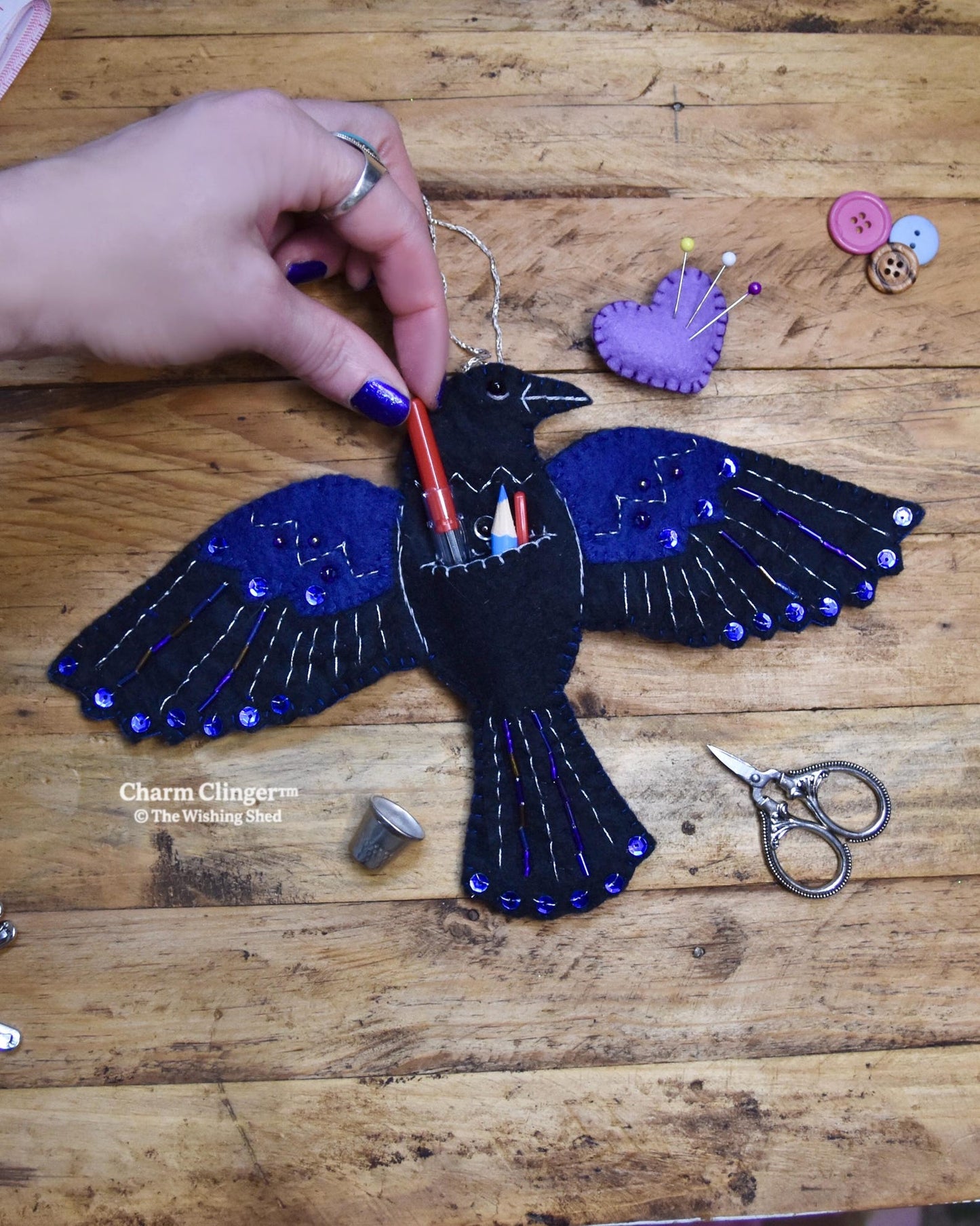 🔥Last Day 49% OFF -🖤 “Raven’s Keepsake – Guardian of Stitches”