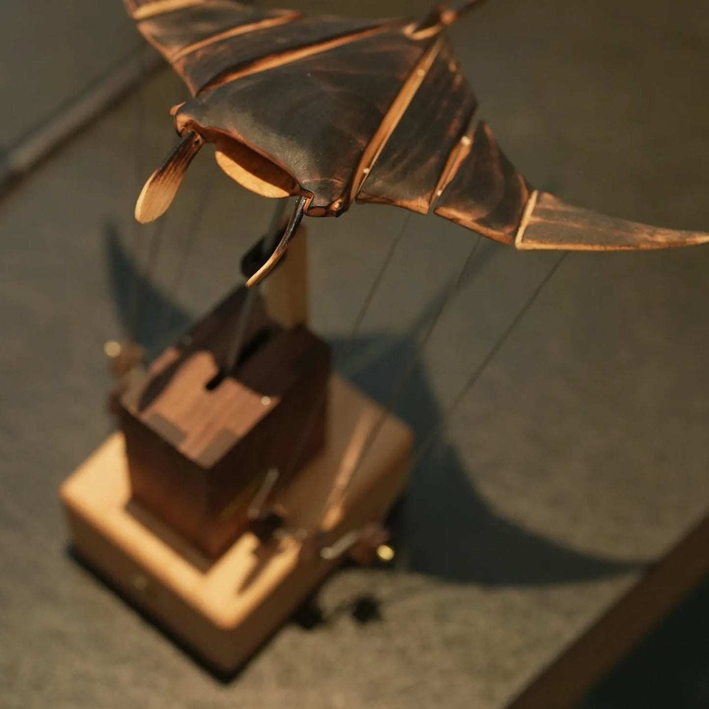 🔥Black Friday Hot Deals Upgraded Version Handmade Wooden Electric Bionic Manta Ray Ornament