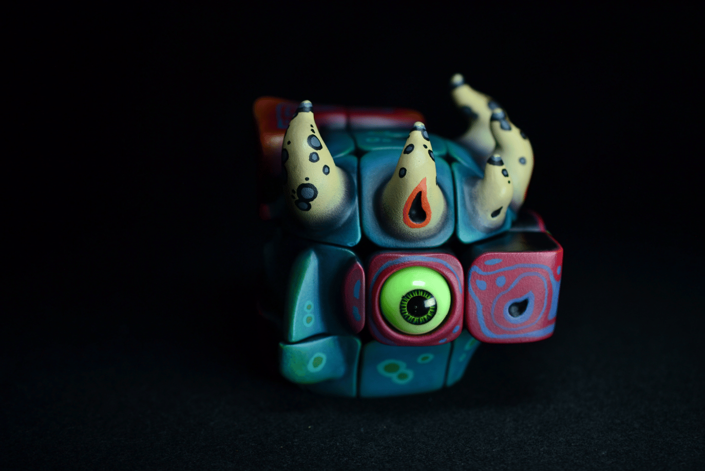 Artists Handmade Art Monster Sculpture Rubik's Cube Toys