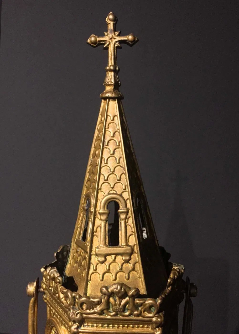 🔥49% OFF - 🖤🕯️Antique Gothic Candle Lantern✨(Same as in the video)