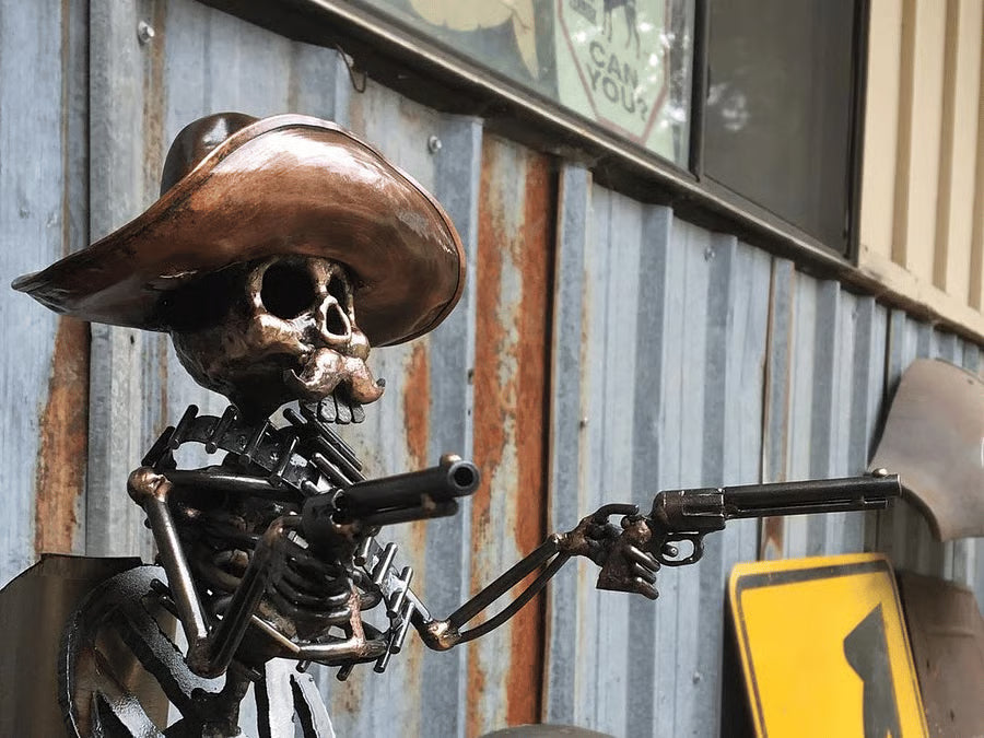 ⚡ Cowboy Skull Gunslinger Resin Hood Ornament-This isn’t just decoration — it’s a bold statement of strength and individuality. Whether on the road or parked at home, make your ride unforgettable.