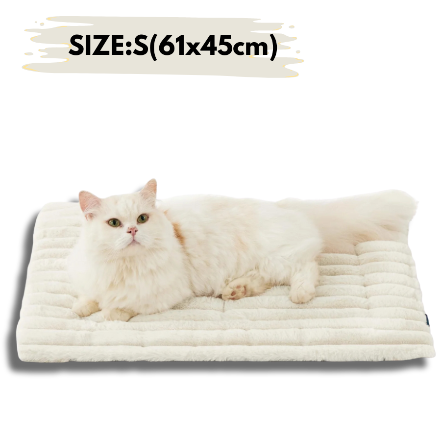Self-Warming Cat & Dog Mat: Thermal Pet Bed Pad for Indoor/Outdoor Non-Slip & Extra Warm
