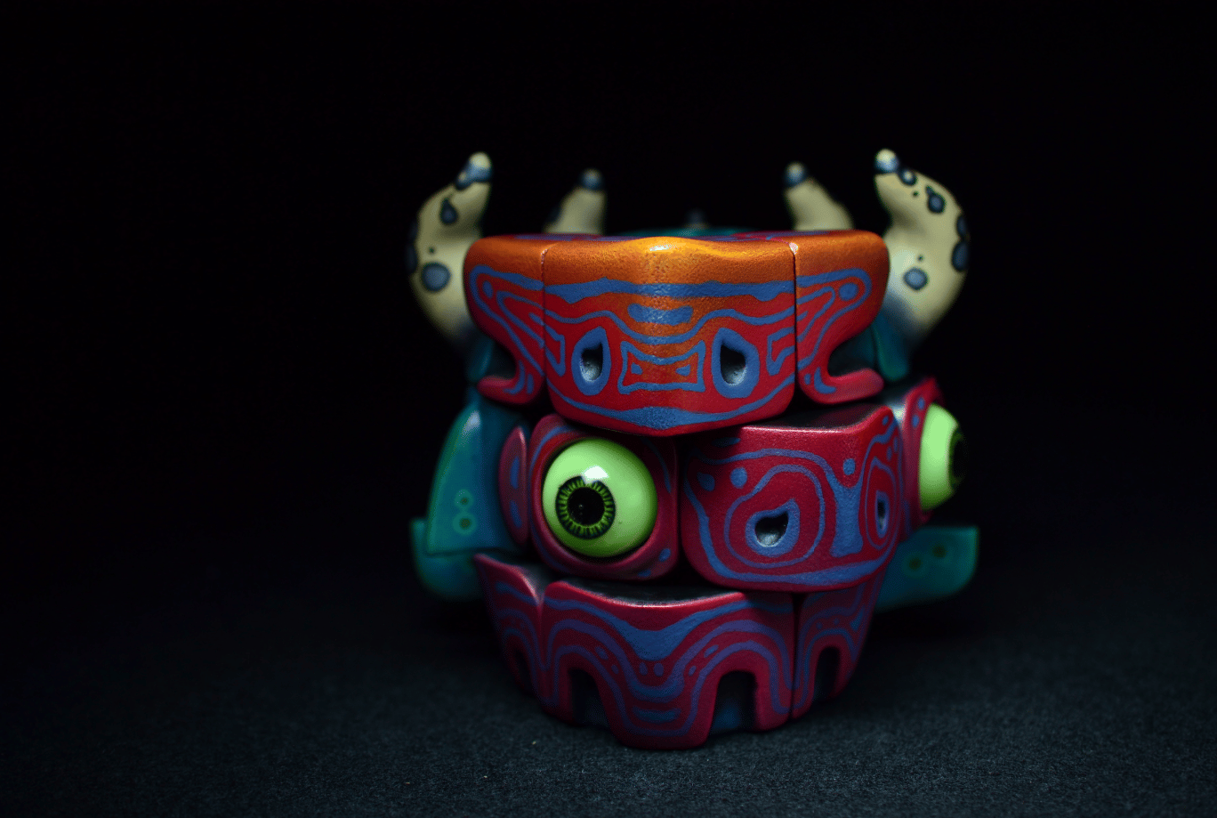 Artists Handmade Art Monster Sculpture Rubik's Cube Toys