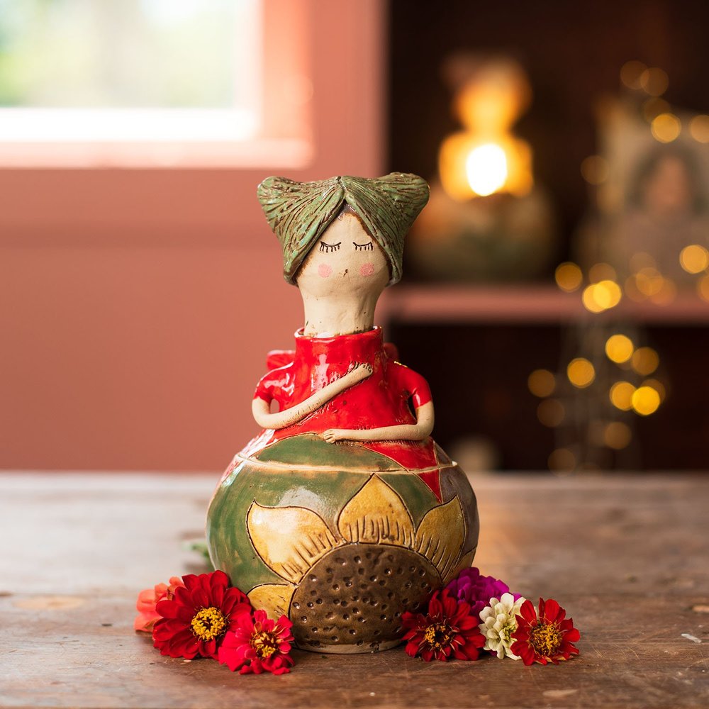 Elara - Fairy Jar