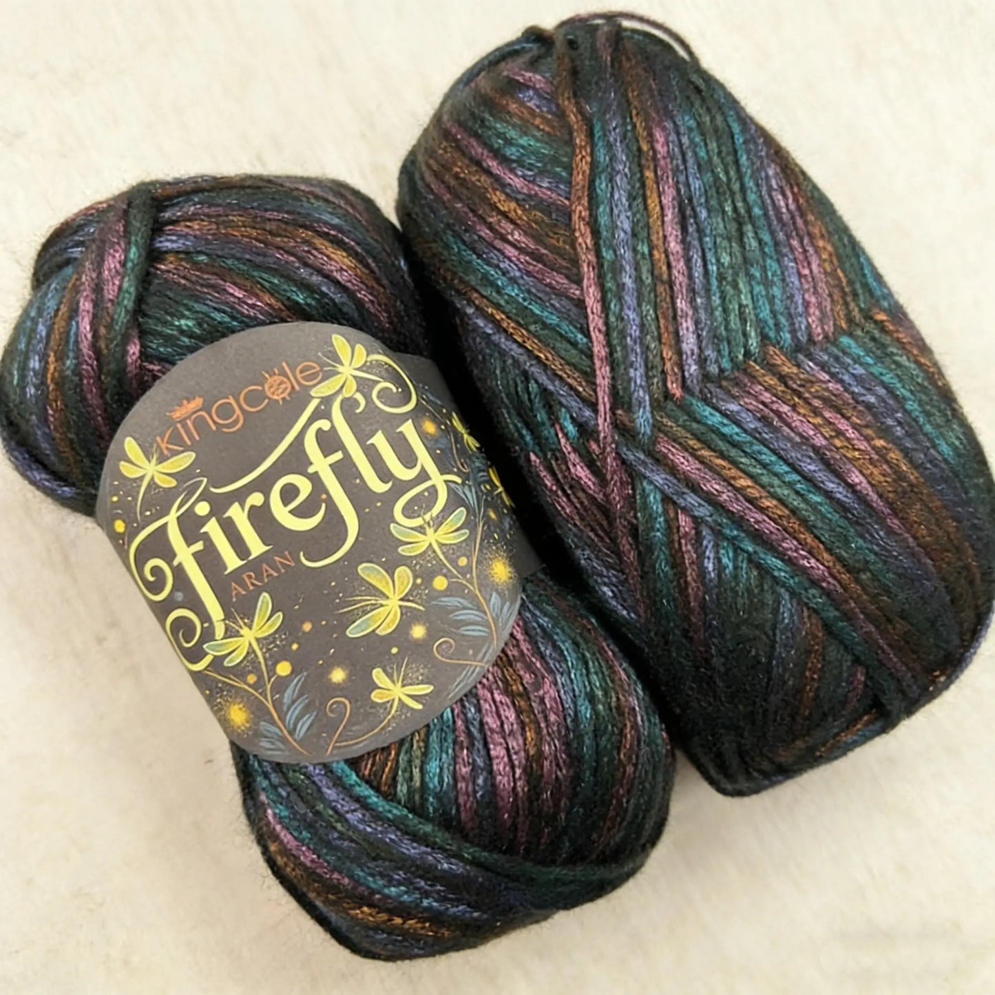 🏆35K+ SOLD! ✨Iridescent Shimmer Yarn: A Touch of Magic in Every Stitch