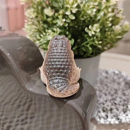 🐊  Chubby Mini Crocodile Resin Figurine – Cute Desk Pet & Cozy Home Decor Accent