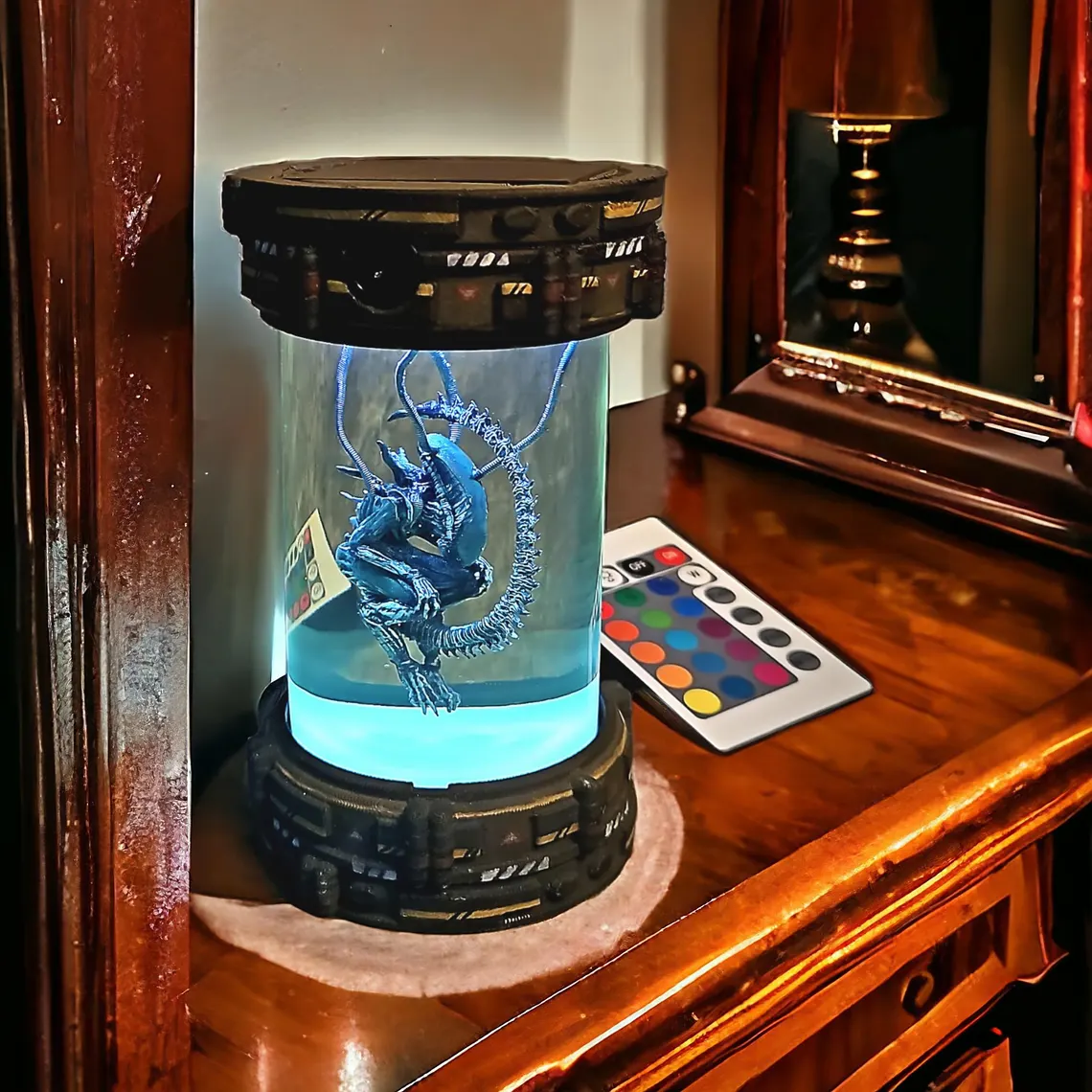 🎄Christmas Three-Day🎁DeliveryAlien Xenomorph Resin Lamp
