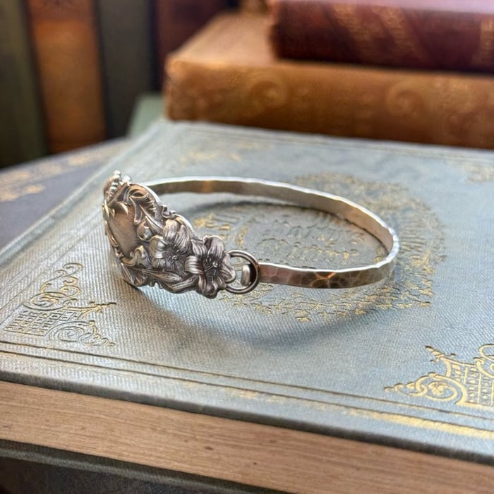 🔥LAST DAY 54% OFF✨Handmade Sterling Spoon Bangle - Crafted from Authentic Vintage Silverware