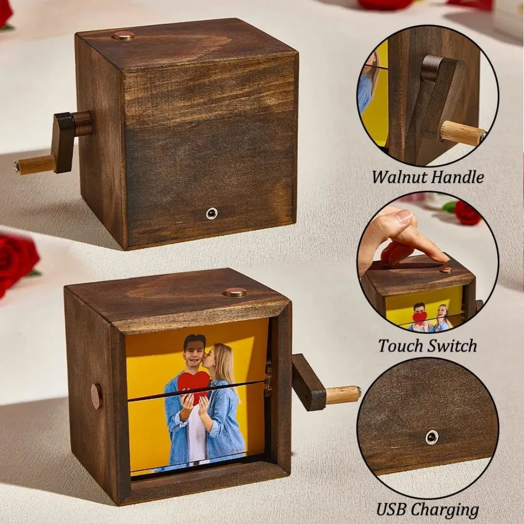 💞Hand-Crank Photo Box – Relive Your Favorite Memories❤️